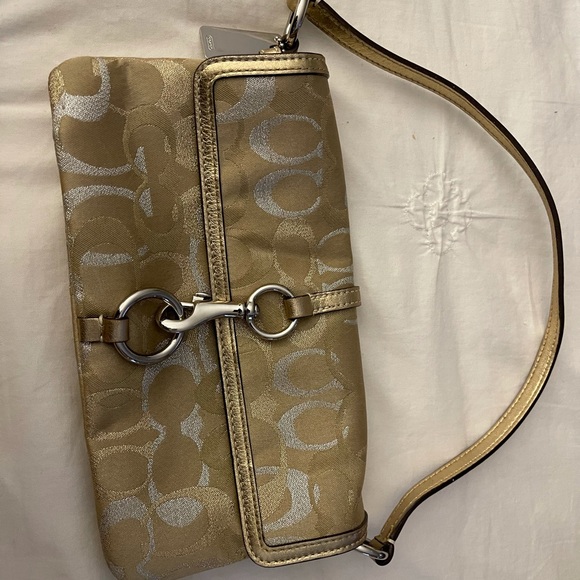 Coach evening bag - Picture 1 of 2